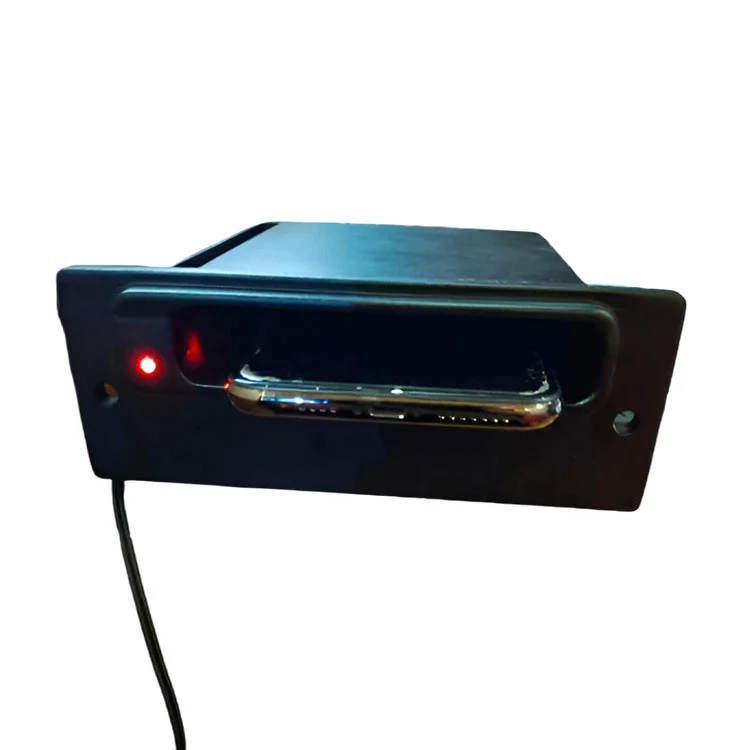 Ładowarka QI do montażu na desce rozdzielczej