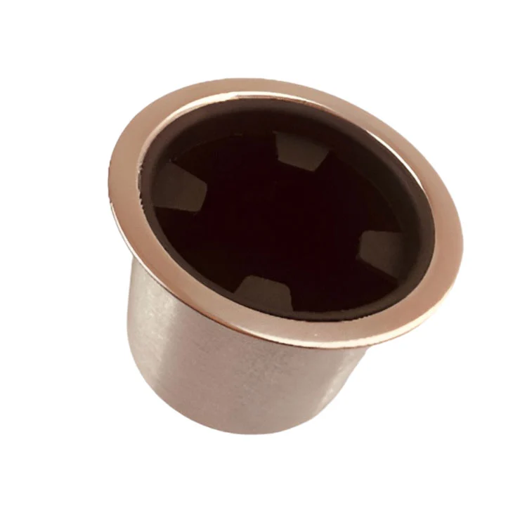 Prosty ścienny uchwyt na napoje